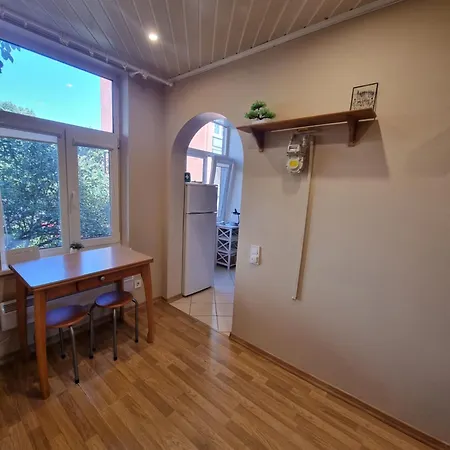- Alauksta Apartment Riga